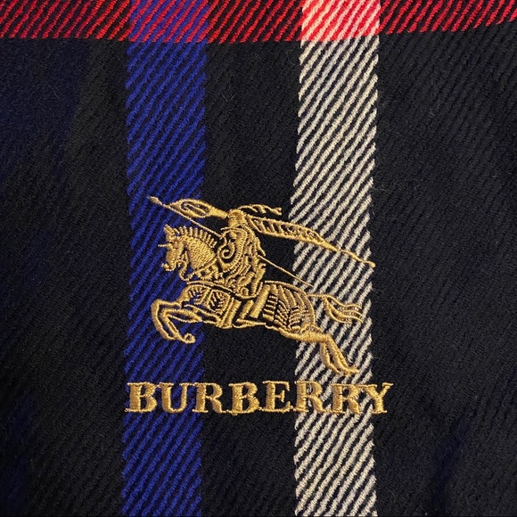 Burberry Scarf - Picture 2 of 3